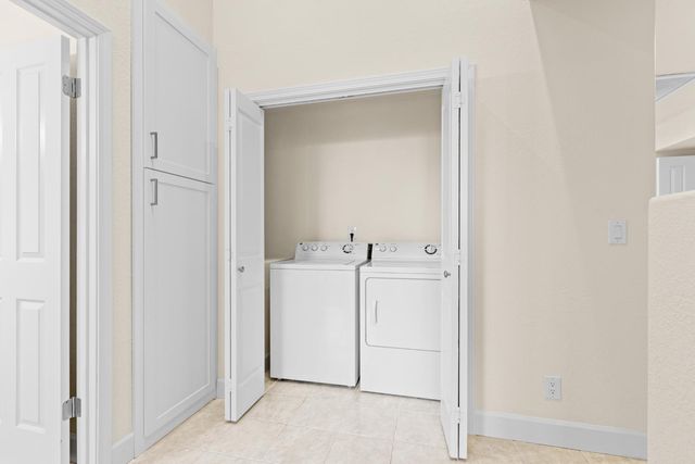 140 Hillside Pl, Jackson, CA 95642