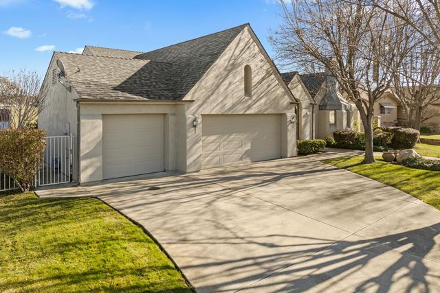 140 Hillside Pl, Jackson, CA 95642