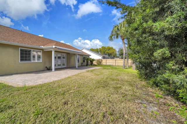 104 Sandalwood Lane, Panama City Beach, FL 32413