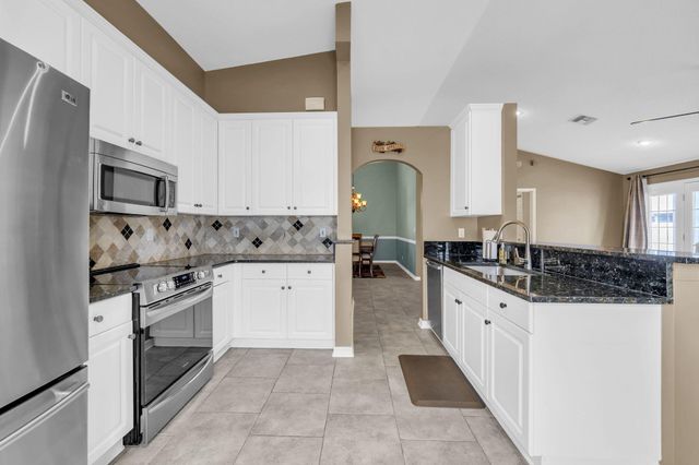 104 Sandalwood Lane, Panama City Beach, FL 32413