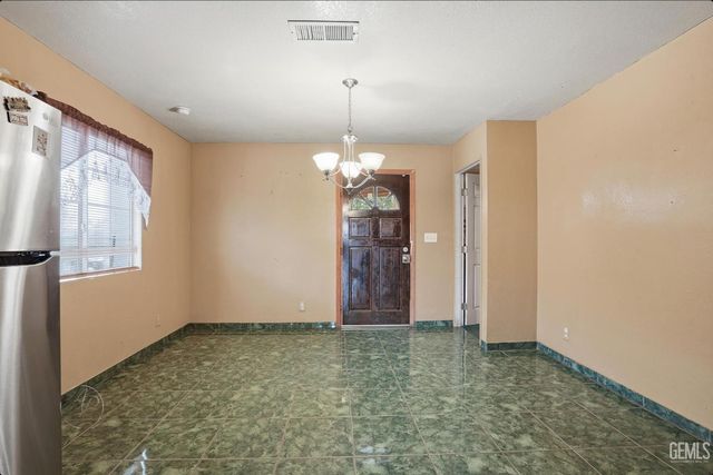 225 San Lucas Street, Mc Farland, CA 93250