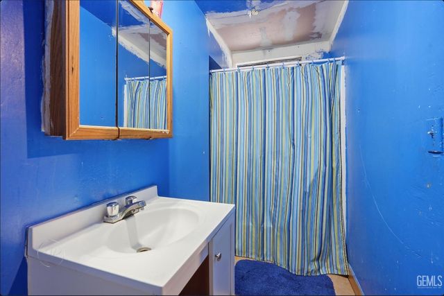 225 San Lucas Street, Mc Farland, CA 93250