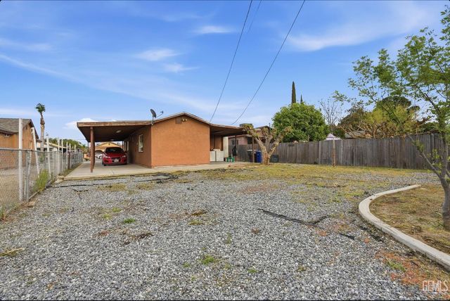 225 San Lucas Street, Mc Farland, CA 93250