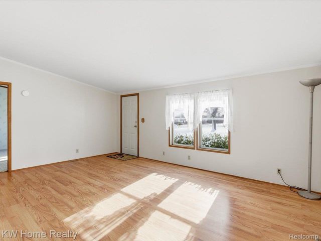 8890 Jeddo Road, Greenwood Township, MI 48006