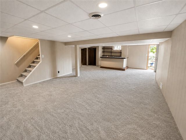 504 Maple St, Jeannette, PA 15644