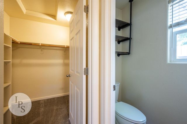 591 S Bundy Drive, Fresno, CA 93727