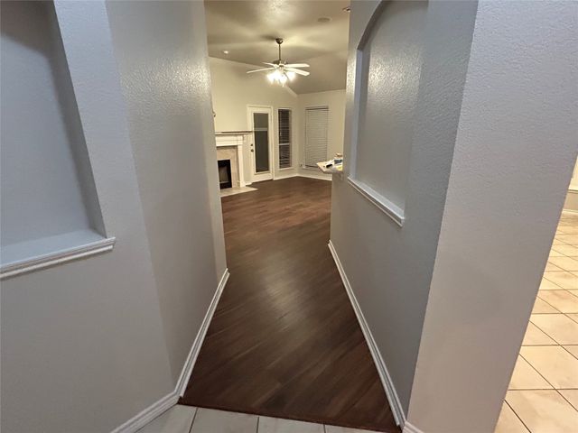 4345 Twinleaf Drive, Fort Worth, TX 76036