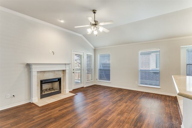 4345 Twinleaf Drive, Fort Worth, TX 76036