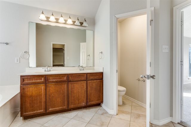 4345 Twinleaf Drive, Fort Worth, TX 76036