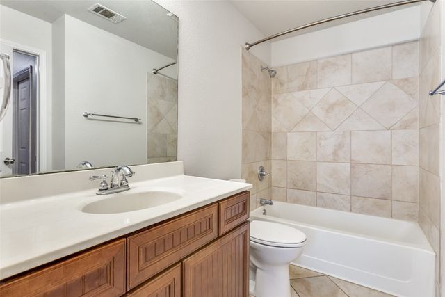 4345 Twinleaf Drive, Fort Worth, TX 76036