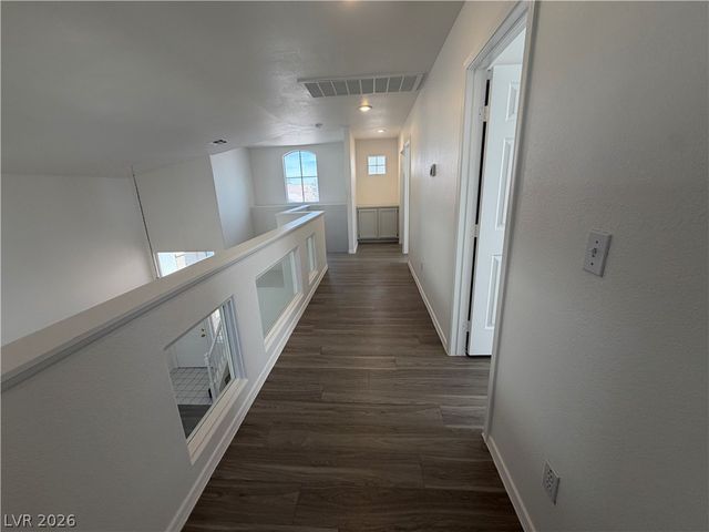 3541 Summerday Court, Las Vegas, NV 89147