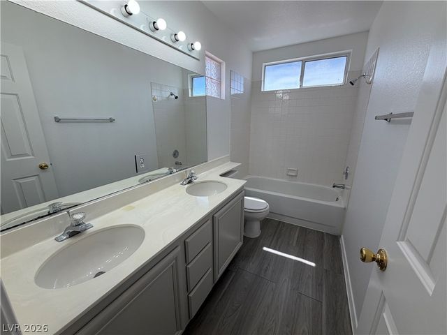 3541 Summerday Court, Las Vegas, NV 89147