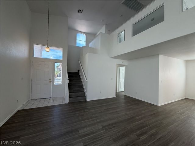 3541 Summerday Court, Las Vegas, NV 89147