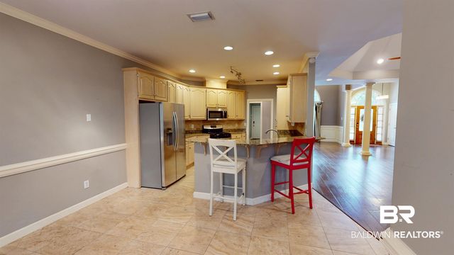 6627 Lubarrett Way, Mobile, AL 36695