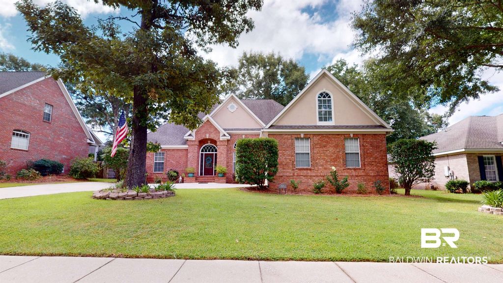 6627 Lubarrett Way, Mobile, AL 36695