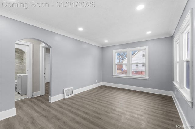 2500 Weithoff Court, Inkster, MI 48141