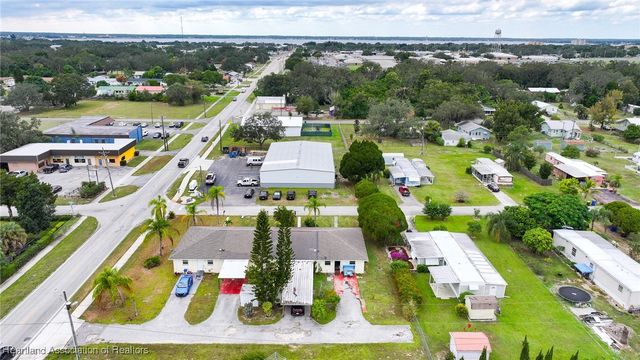 1320 Wightman Avenue, Sebring, FL 33870