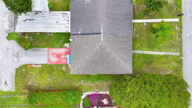 1320 Wightman Avenue, Sebring, FL 33870