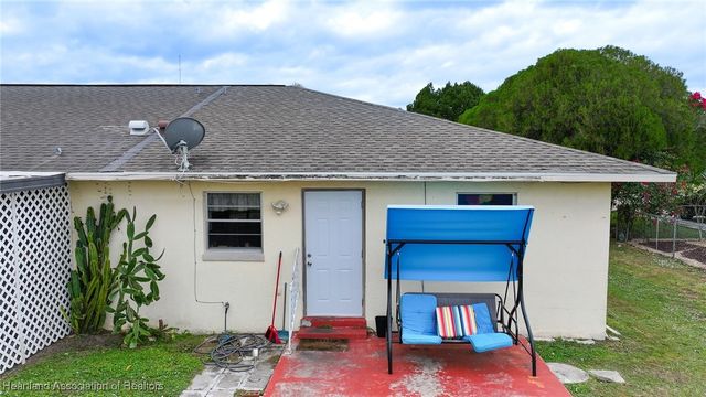 1320 Wightman Avenue, Sebring, FL 33870
