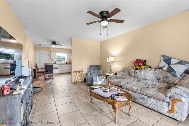 1320 Wightman Avenue, Sebring, FL 33870