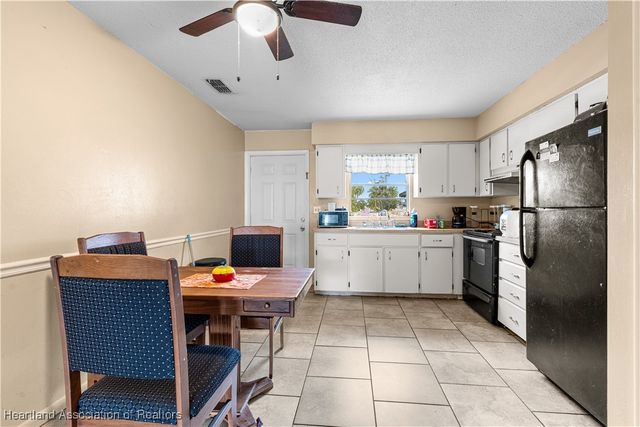 1320 Wightman Avenue, Sebring, FL 33870