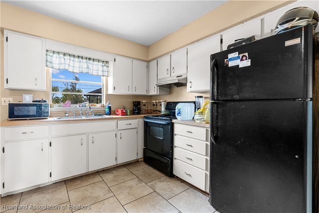 1320 Wightman Avenue, Sebring, FL 33870