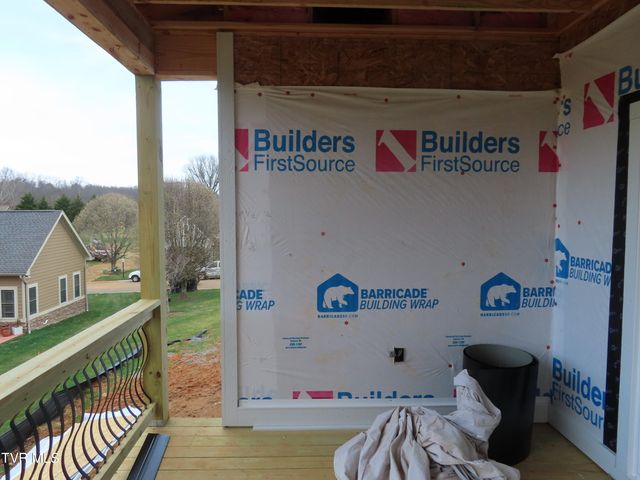 114 Creek Side Court, Bristol, TN 37620