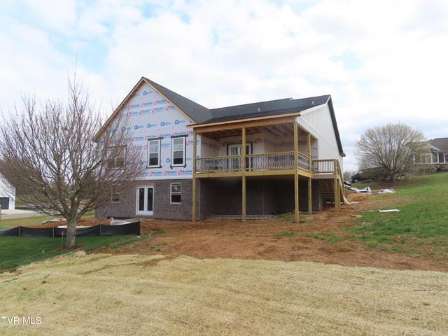 114 Creek Side Court, Bristol, TN 37620