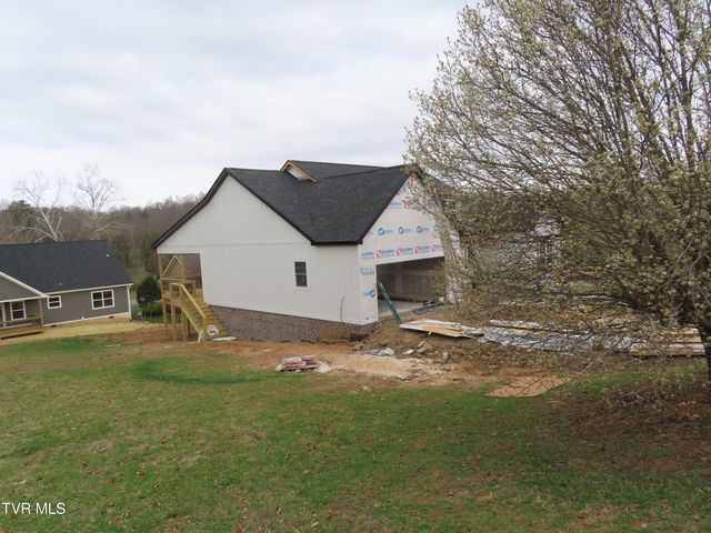 114 Creek Side Court, Bristol, TN 37620