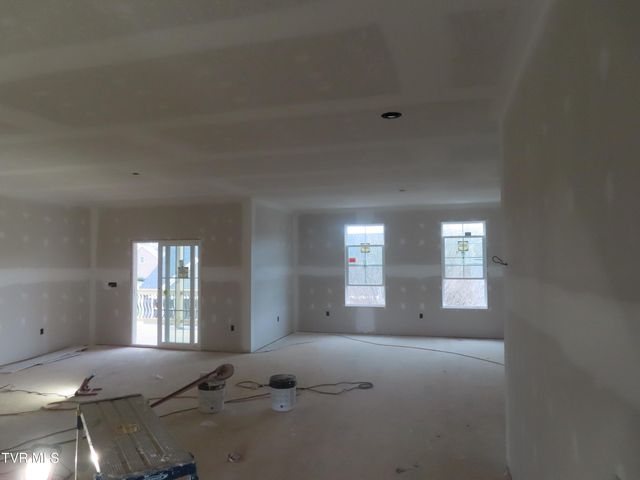 114 Creek Side Court, Bristol, TN 37620