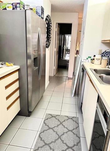 7472 La Paz Boulevard 103, Boca Raton, FL 33433