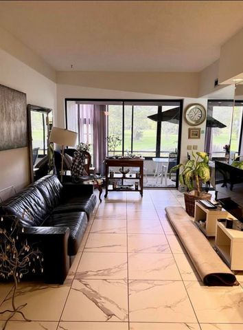 7472 La Paz Boulevard 103, Boca Raton, FL 33433