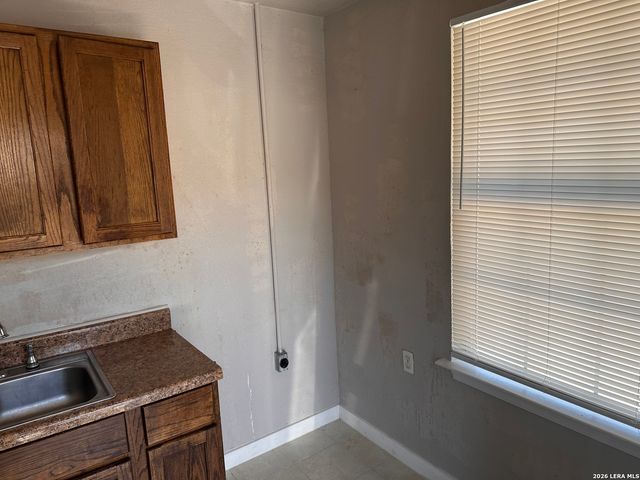 3123 MARS ST, San Antonio, TX 78226