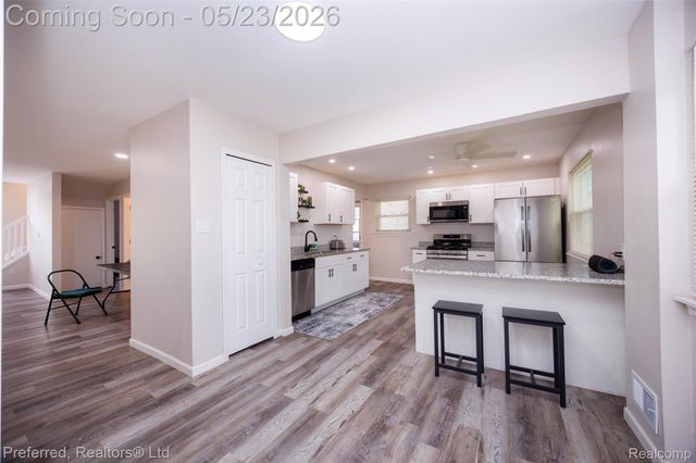 7304 Gilman Street, Westland, MI 48185