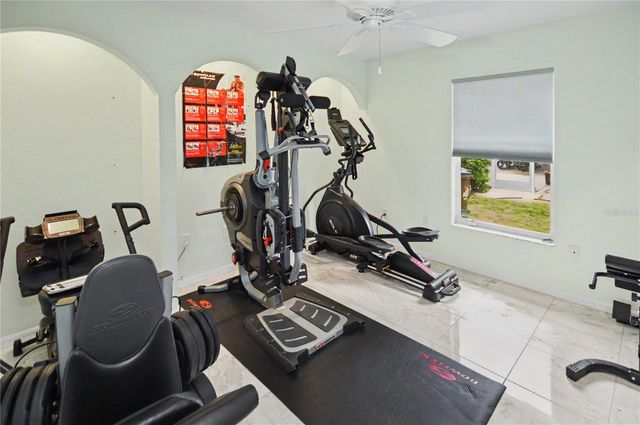 2324 W PRICE BOULEVARD, North Port, FL 34286