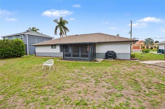 2324 W PRICE BOULEVARD, North Port, FL 34286