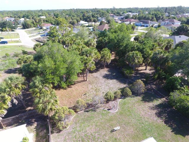 2324 W PRICE BOULEVARD, North Port, FL 34286