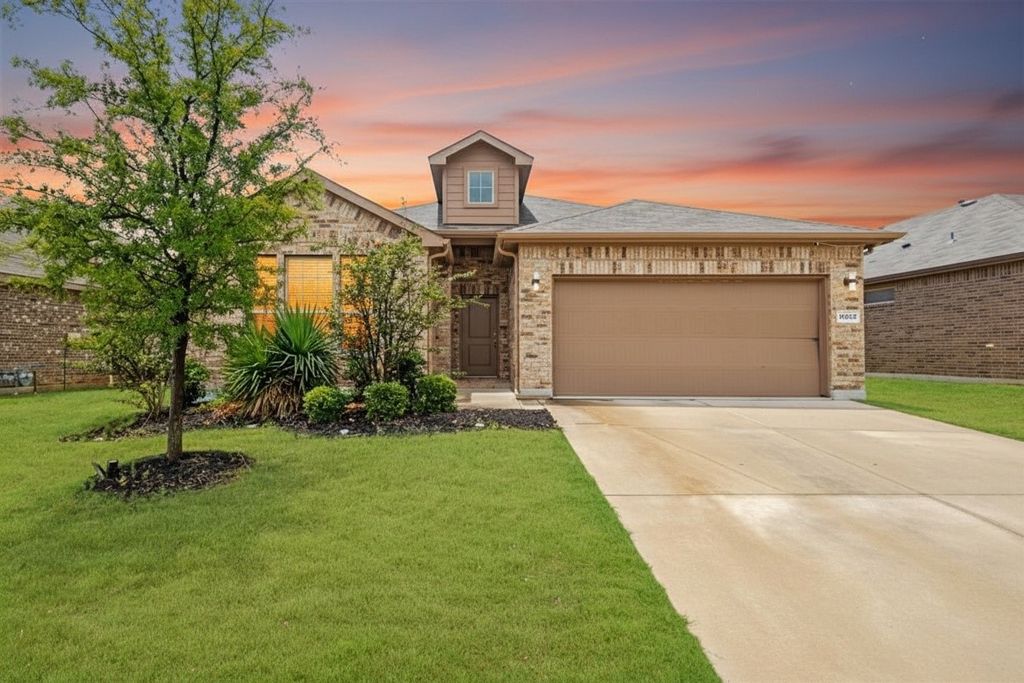 15957 Charing Cross Drive, Fort Worth, TX 76247
