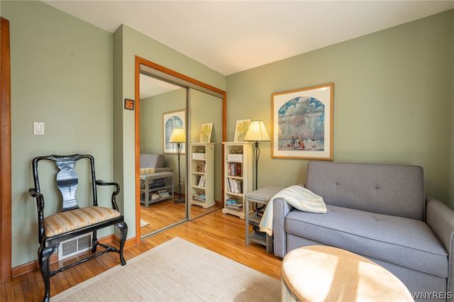 3373 Old Lakeview Road, Hamburg, NY 14075