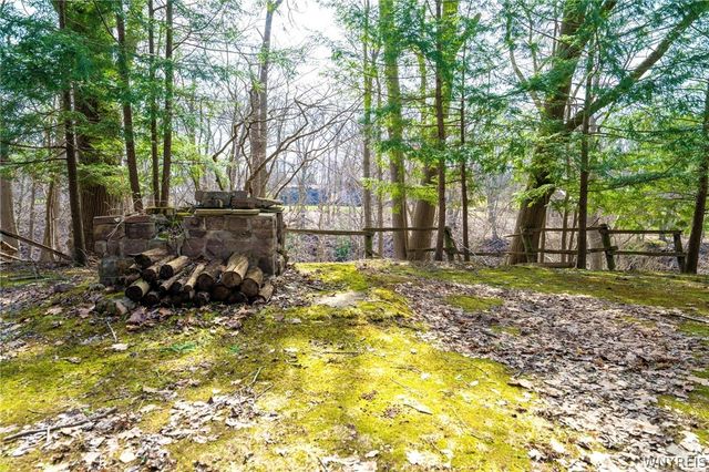 3373 Old Lakeview Road, Hamburg, NY 14075