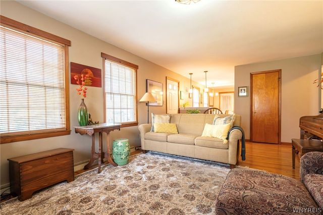 3373 Old Lakeview Road, Hamburg, NY 14075