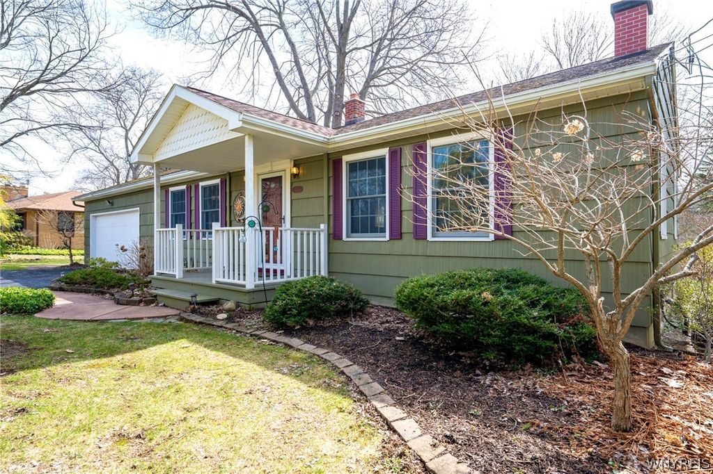 3373 Old Lakeview Road, Hamburg, NY 14075