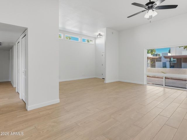 326 E HUNTINGTON Drive, Tempe, AZ 85282