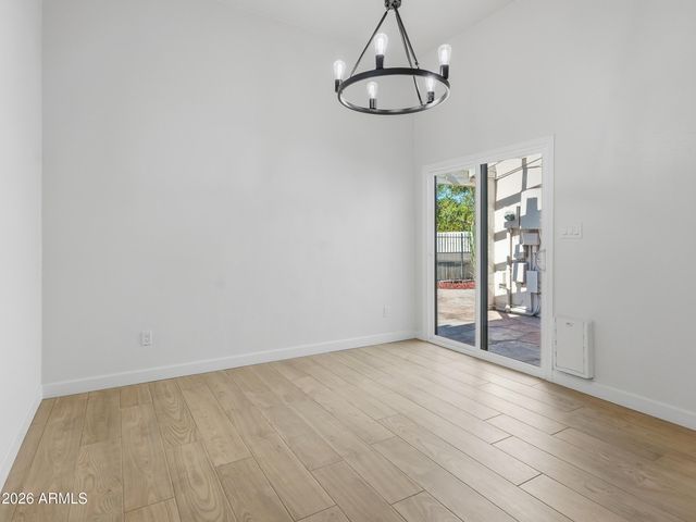 326 E HUNTINGTON Drive, Tempe, AZ 85282