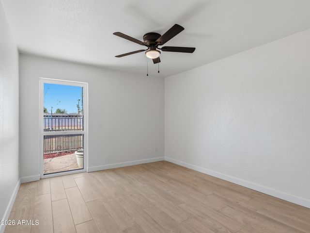 326 E HUNTINGTON Drive, Tempe, AZ 85282