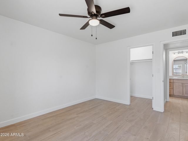 326 E HUNTINGTON Drive, Tempe, AZ 85282