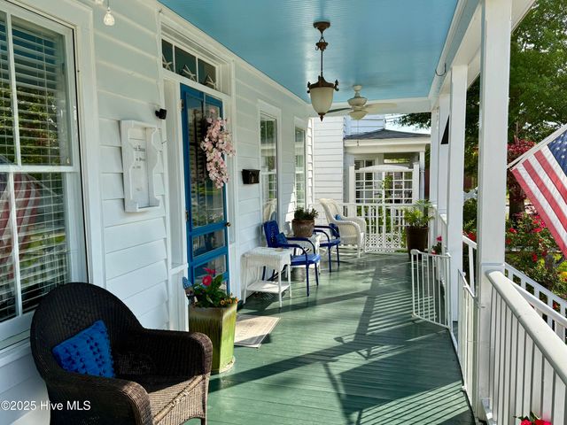 406 Queen Street, New Bern, NC 28560