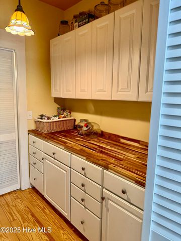 406 Queen Street, New Bern, NC 28560