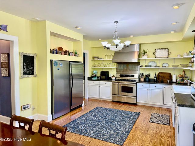 406 Queen Street, New Bern, NC 28560