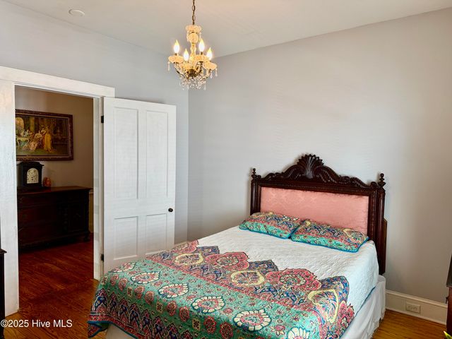 406 Queen Street, New Bern, NC 28560